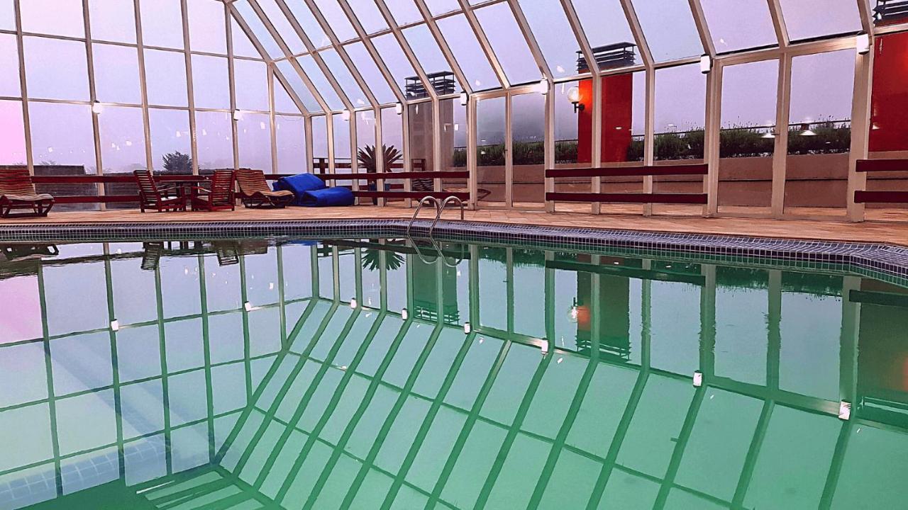 Duplex Luxo Com Piscina Aquecida, Lareira E Wifi Apartment Campos do Jordão Exterior foto