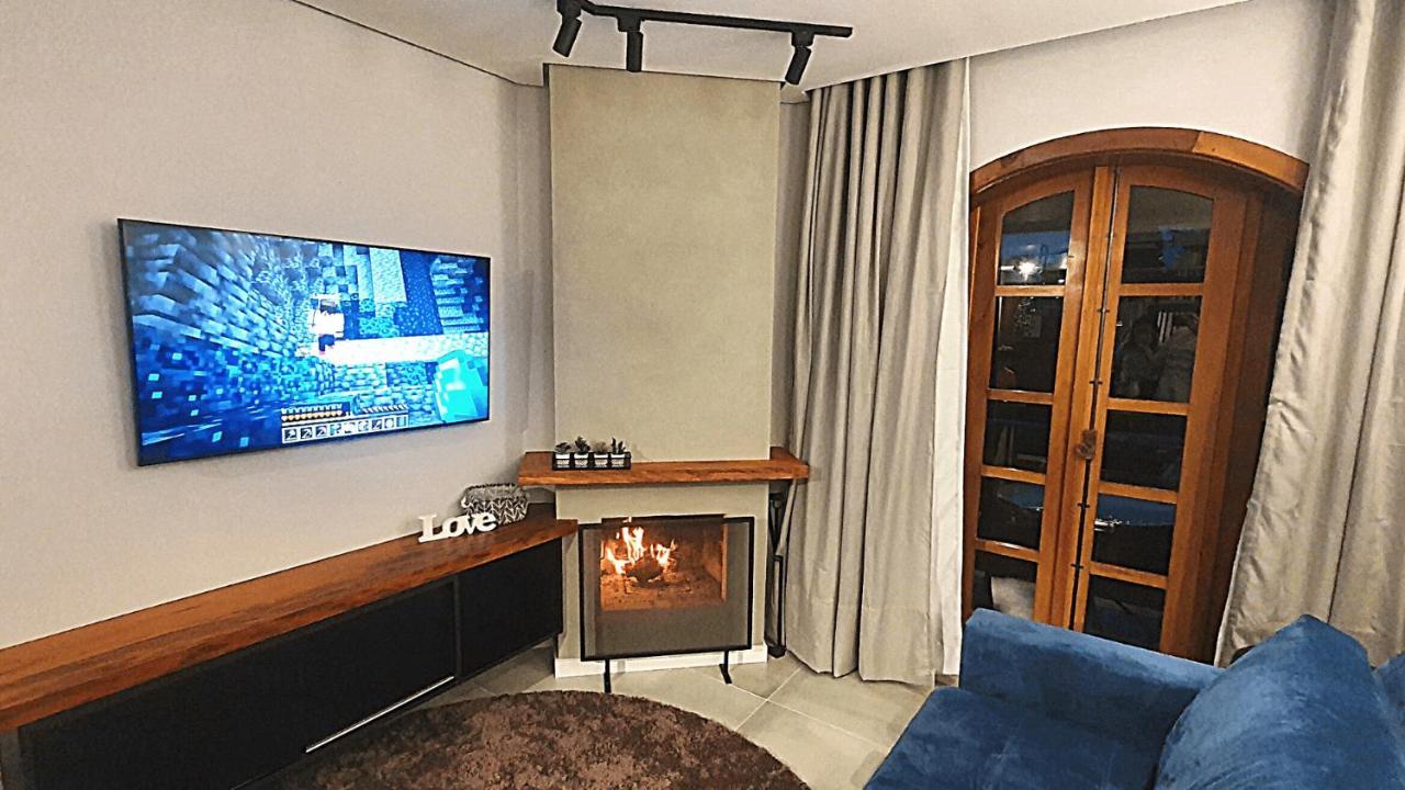 Duplex Luxo Com Piscina Aquecida, Lareira E Wifi Apartment Campos do Jordão Exterior foto